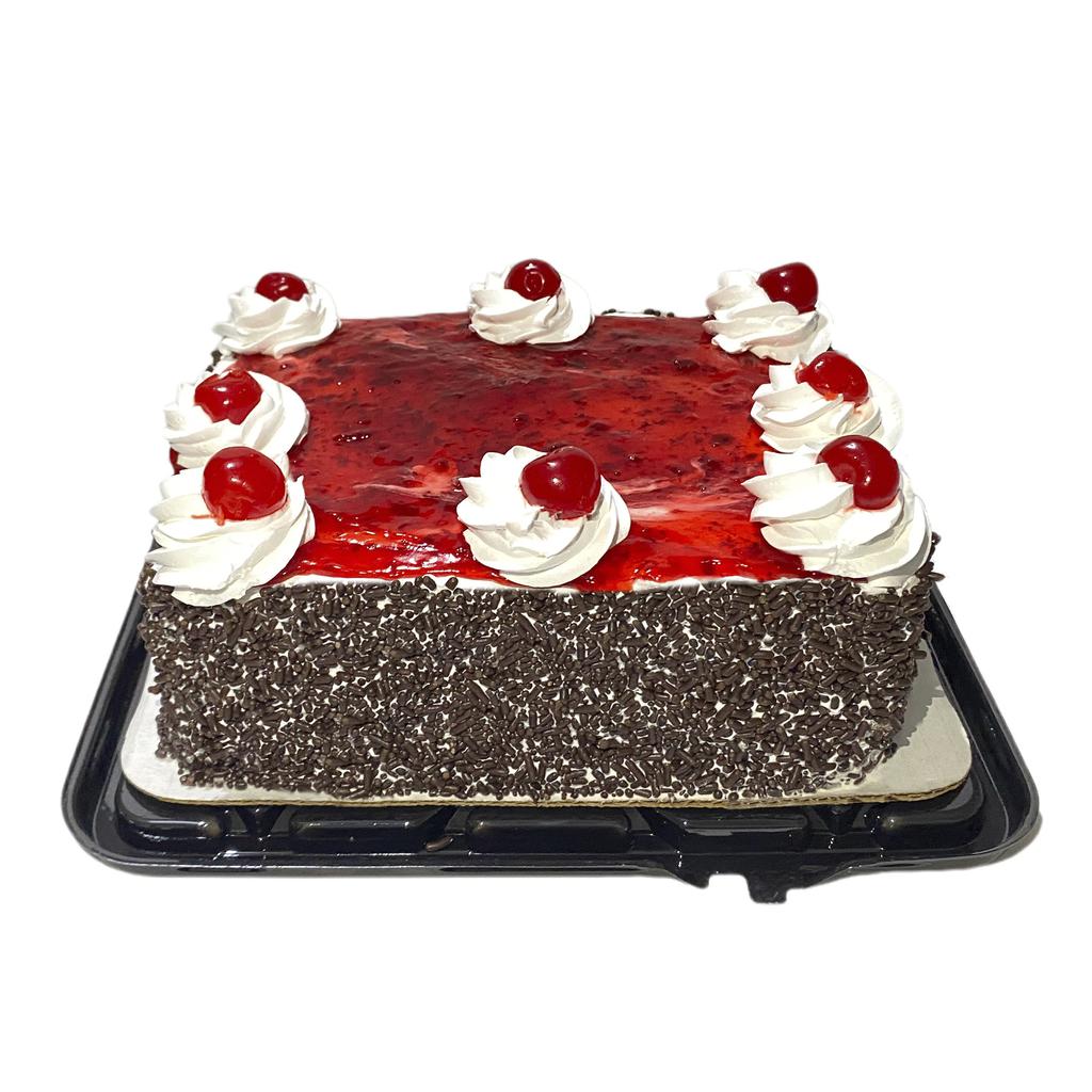 Member's Selection Freshly Baked Black Forest Chocolate Cake 10 to 15 Slices