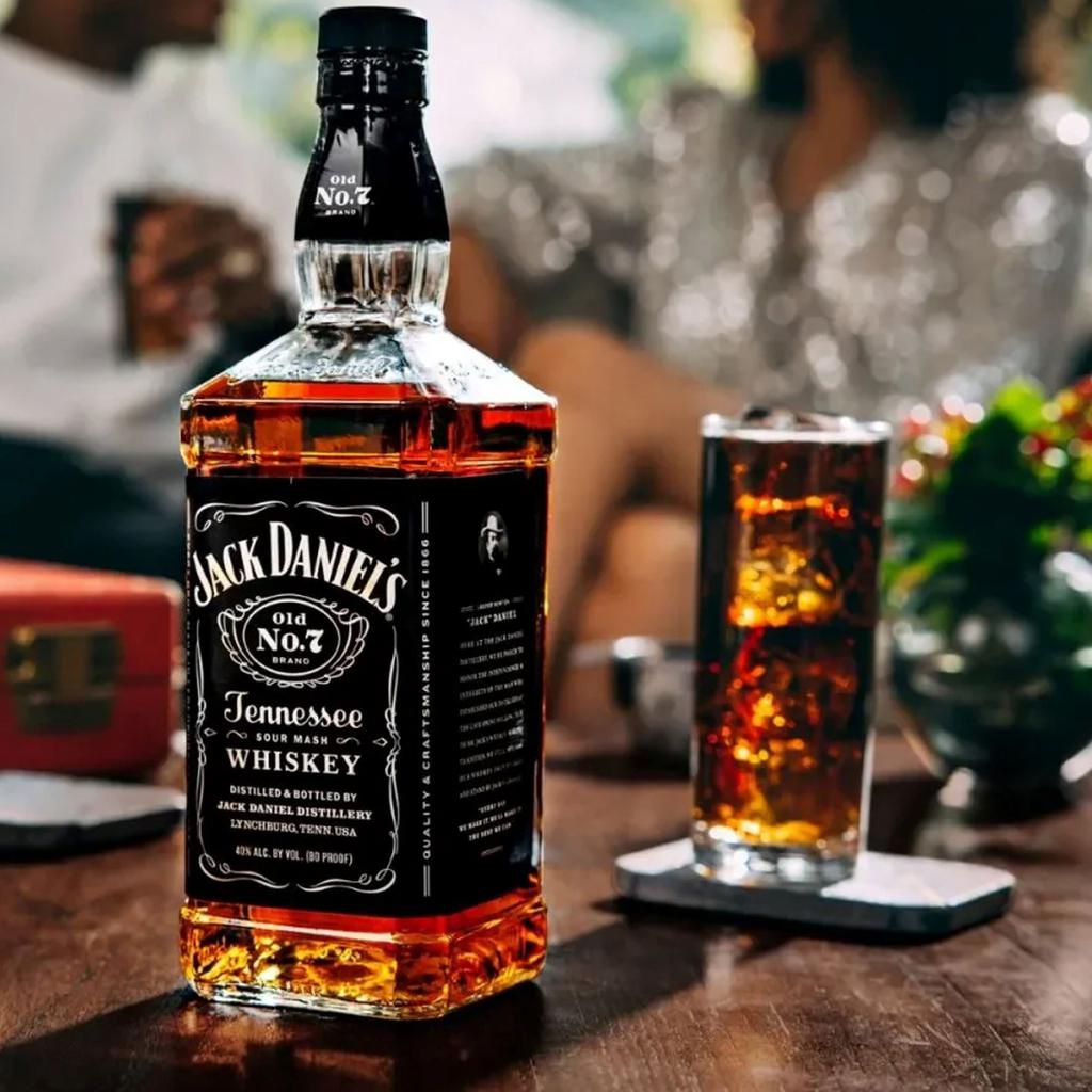 Jack Daniel’s Jack Daniel's Whisky Tennessee Etiqueta Negra 1 L / 33.81 oz