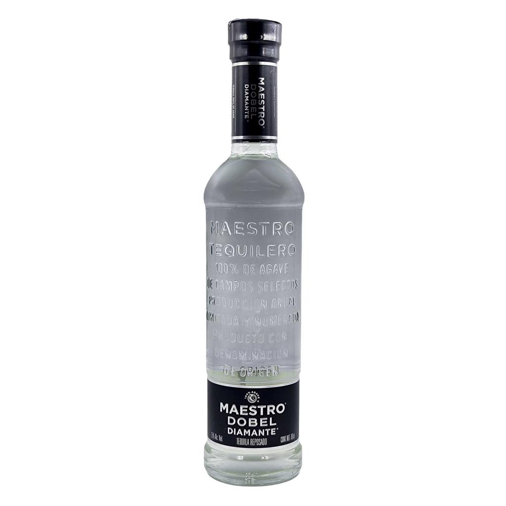 Maestro Dobel Diamante Botella de Tequila Añejo con Notas Suaves 700 mL / 24 oz