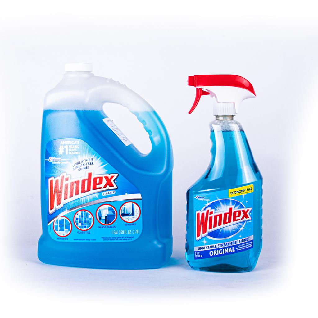 Windex Glass and Surface Cleaner 3.78 L + 946 mL / 128 oz + 32 oz