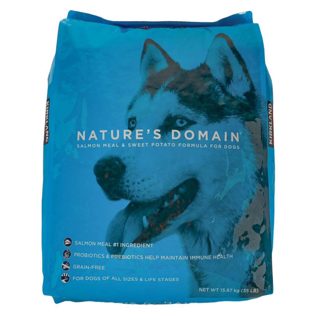 Kirkland Signature Nature's Domain Salmon Meal and Sweet Potato Formula 15.9 kg / 35 lb