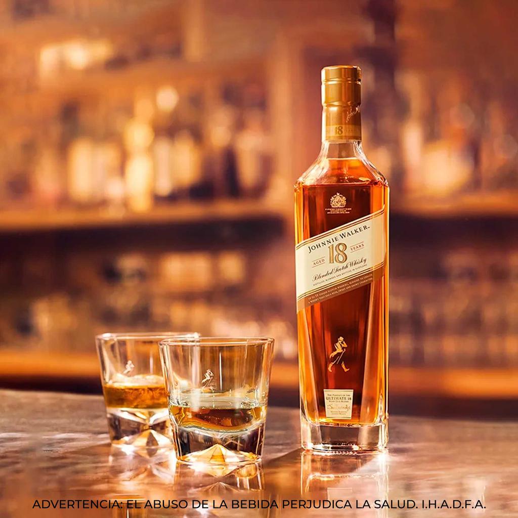 Johnnie Walker Blended Scotch Whisky 18 Years 750 mL / 25.36 oz